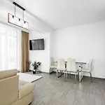 Harmony 3 Mamaia Apartment *
