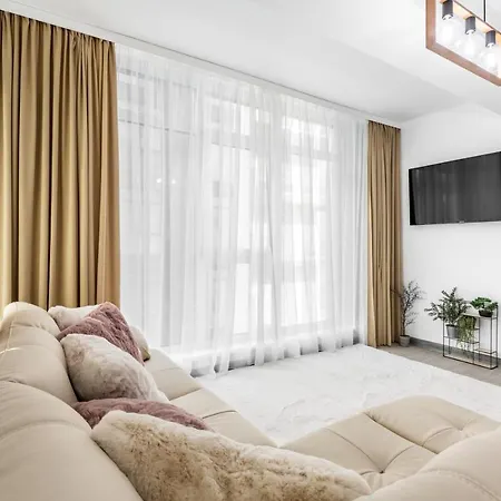 Harmony 3 Mamaia Apartment